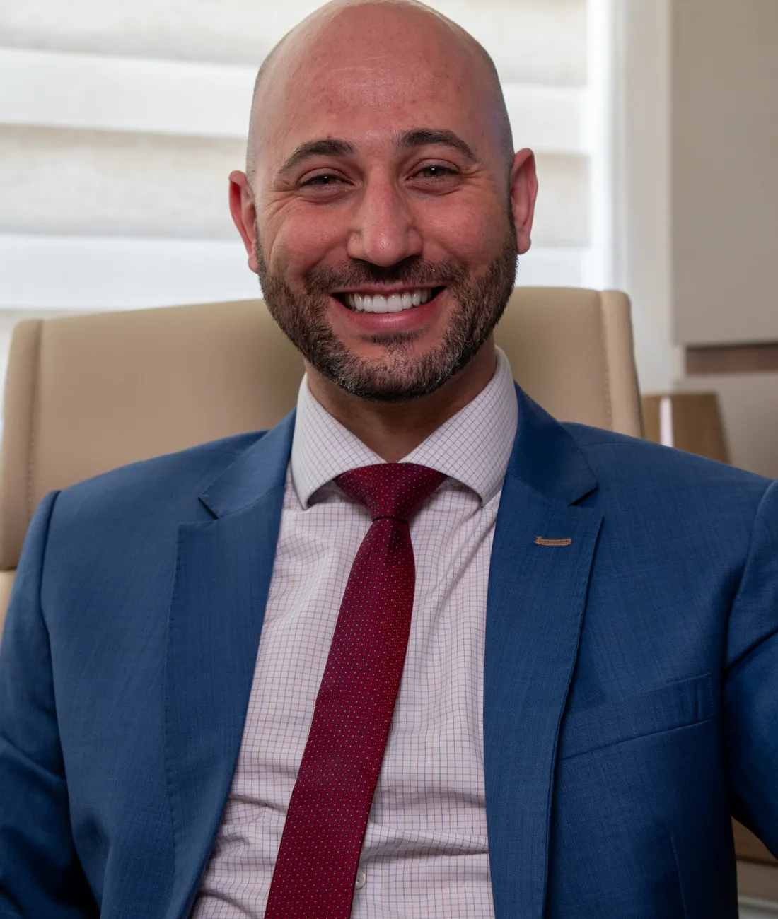 Dr. Lucas Quioca, implantodontista e protesista, na Oral Unic Vinhedo